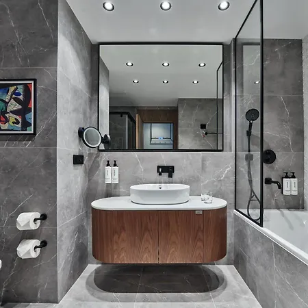 Crowne Plaza By Ihg 5* Sofia